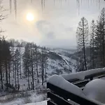 Nartura: Modern - Idyllisch - Stilvoll - Ruhig 公寓